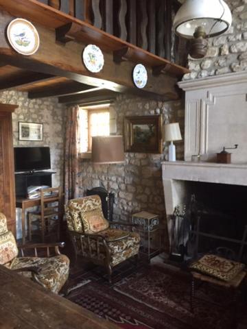 Traditional Charentais Cottage In Countryside 25 Minutes From Royan Balanzac ภายนอก รูปภาพ